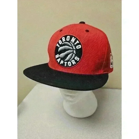 TORONTO RAPTORS BASEBALL CAP/HAT-MITCHELL & NESS SNAPBACK/RED-BLACK NBA - Picture 1 of 7